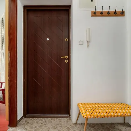 Apartment Exceptional Pet-friendly By Renters *