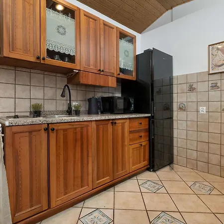 Apartment Exceptional Pet-friendly By Renters *